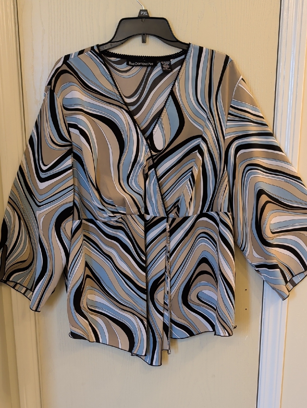 Blue Diamond Plus Wrap Blouse Size 24 Multi Swirl V-Neck Top